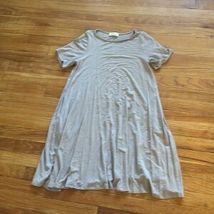 Hourglass Lilly Short Sleeve T Shirt Dress with Pockets